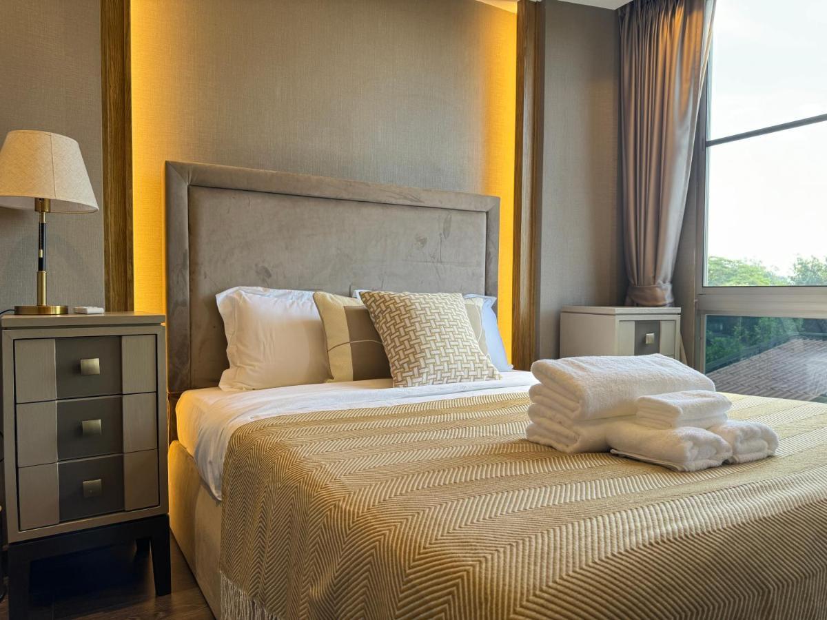 Chiang Mai Night Market Super Large Luxurious 3-Bedroom Hotel-Style Condo Εξωτερικό φωτογραφία